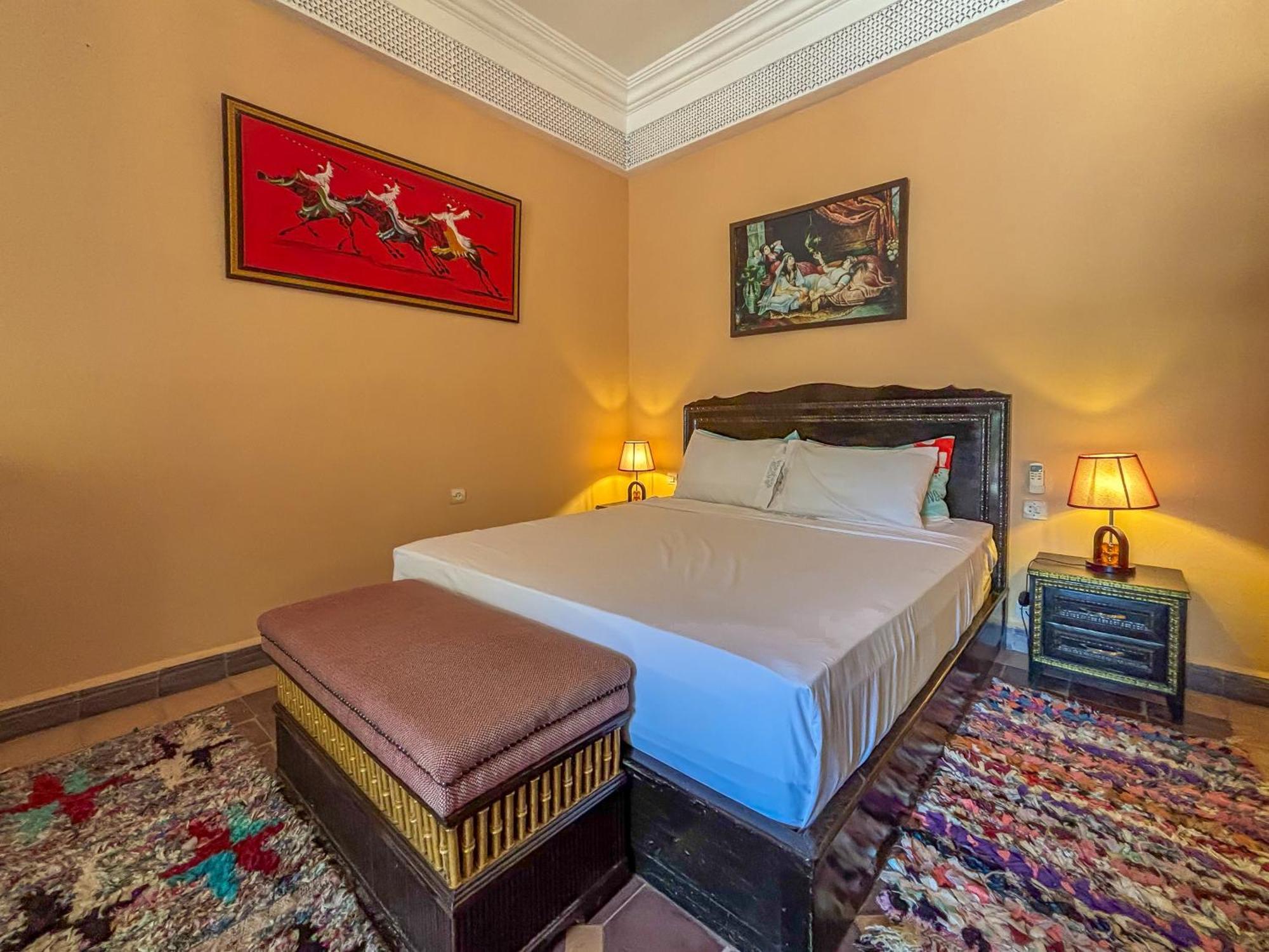 Le Bleu House Bed & Breakfast Sidi Abdallah Ghiat Екстериор снимка