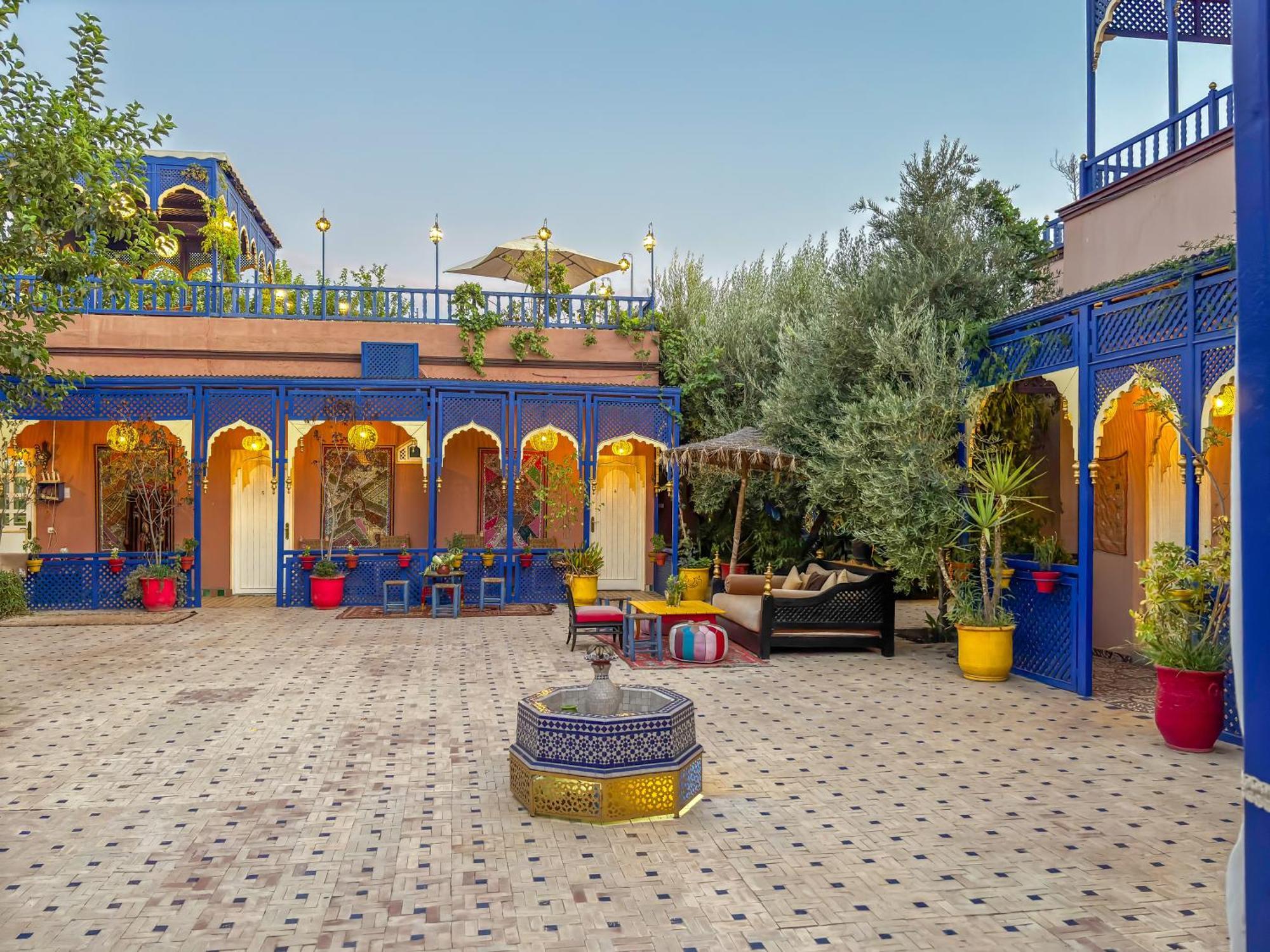 Le Bleu House Bed & Breakfast Sidi Abdallah Ghiat Екстериор снимка