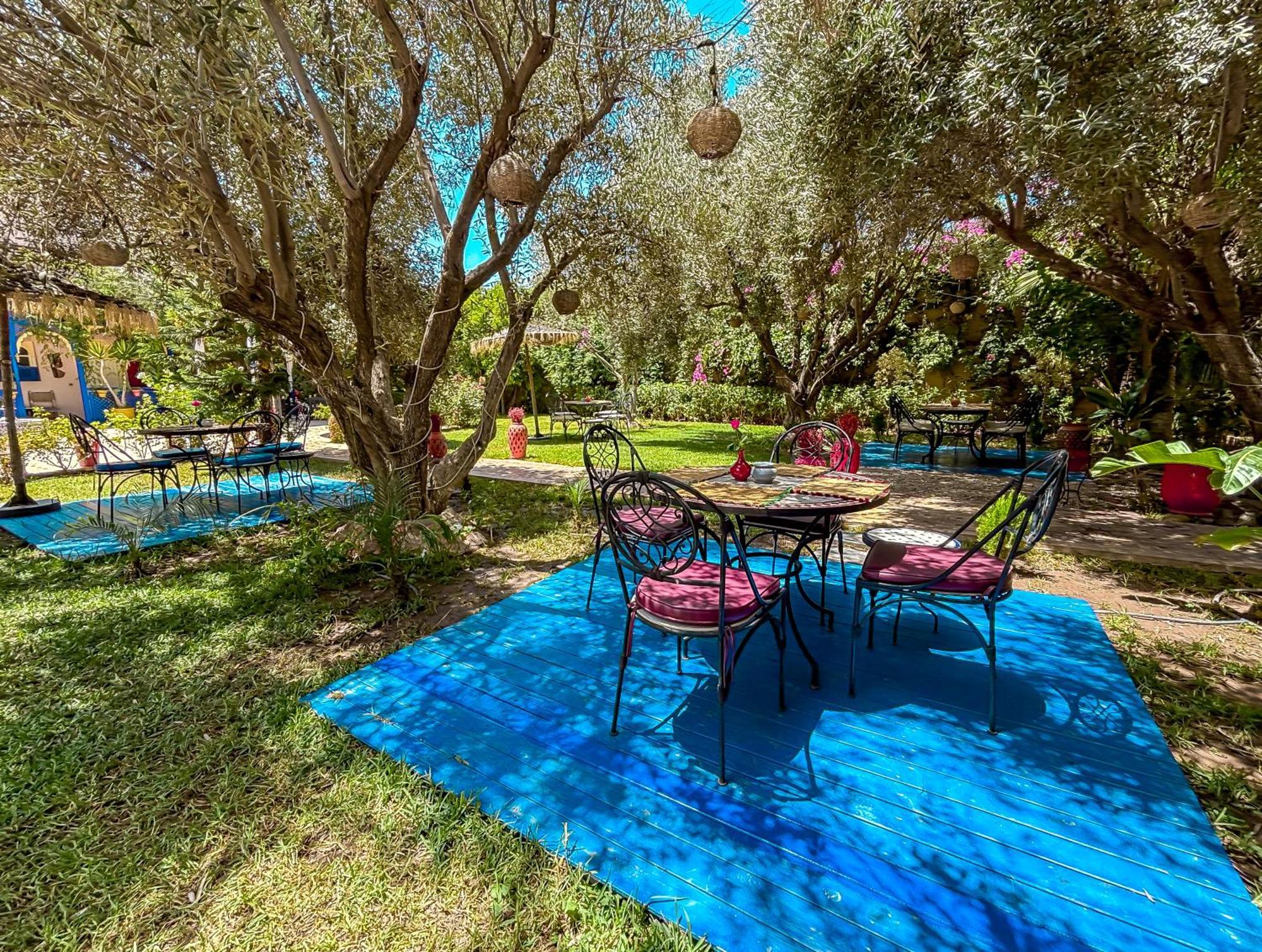 Le Bleu House Bed & Breakfast Sidi Abdallah Ghiat Екстериор снимка