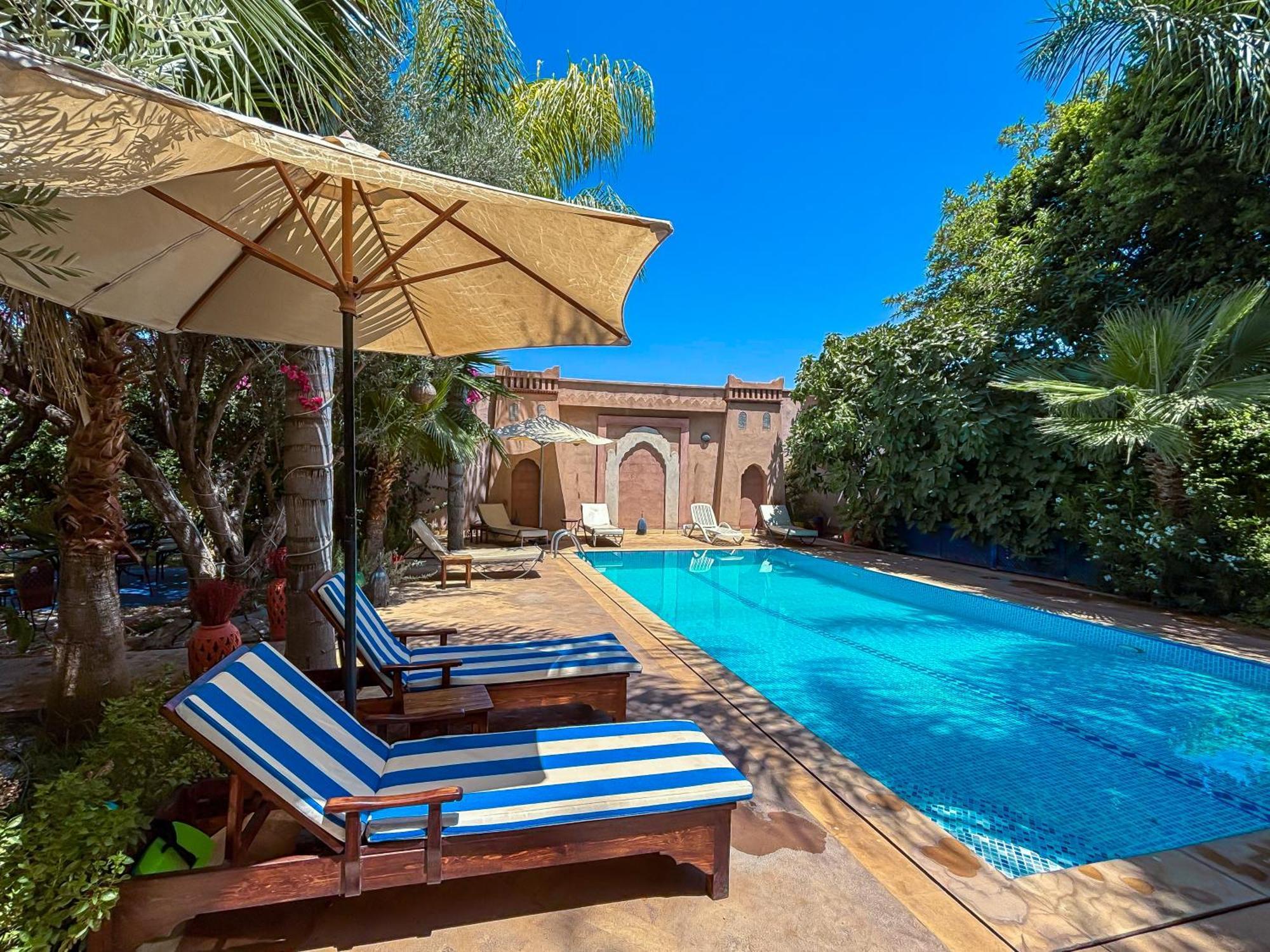 Le Bleu House Bed & Breakfast Sidi Abdallah Ghiat Екстериор снимка
